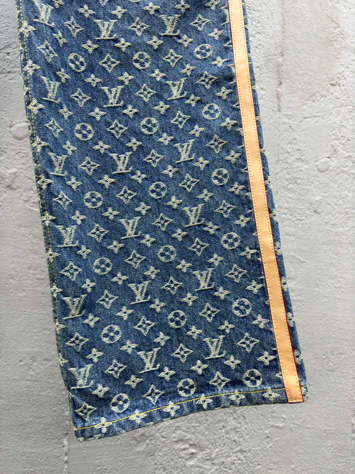 Jacquard full-print seam jeans
