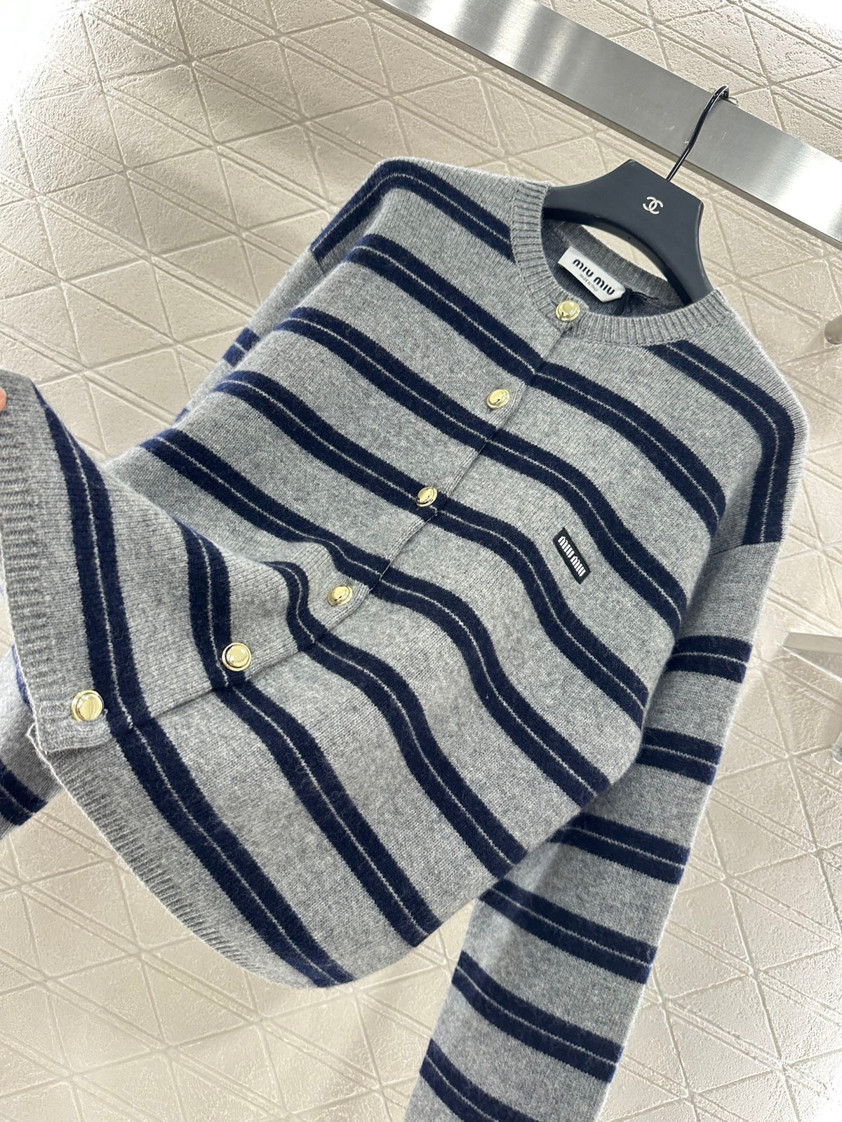 Striped knitted long-sleeved cardigan