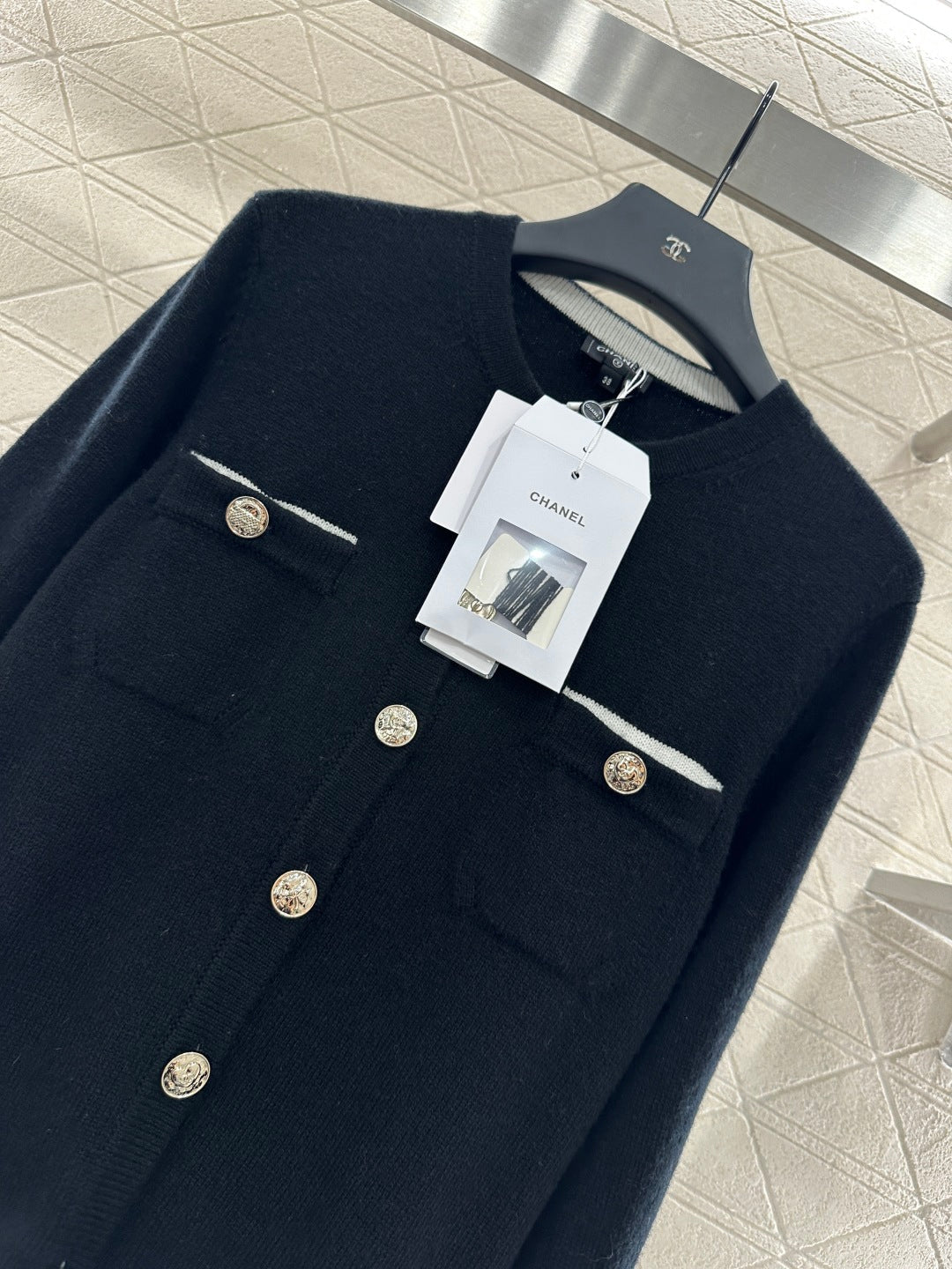 Contrast-Color Belted Knit Cardigan