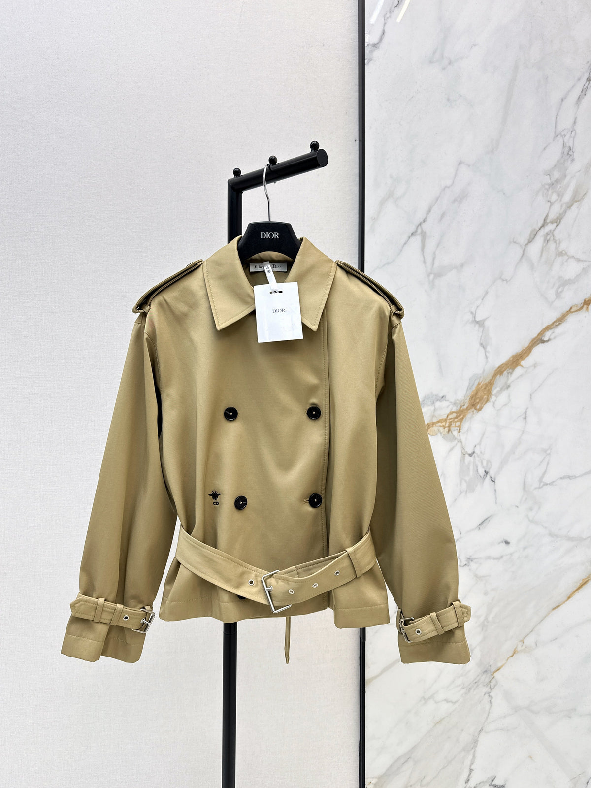 Short trench coat with bee embroidery