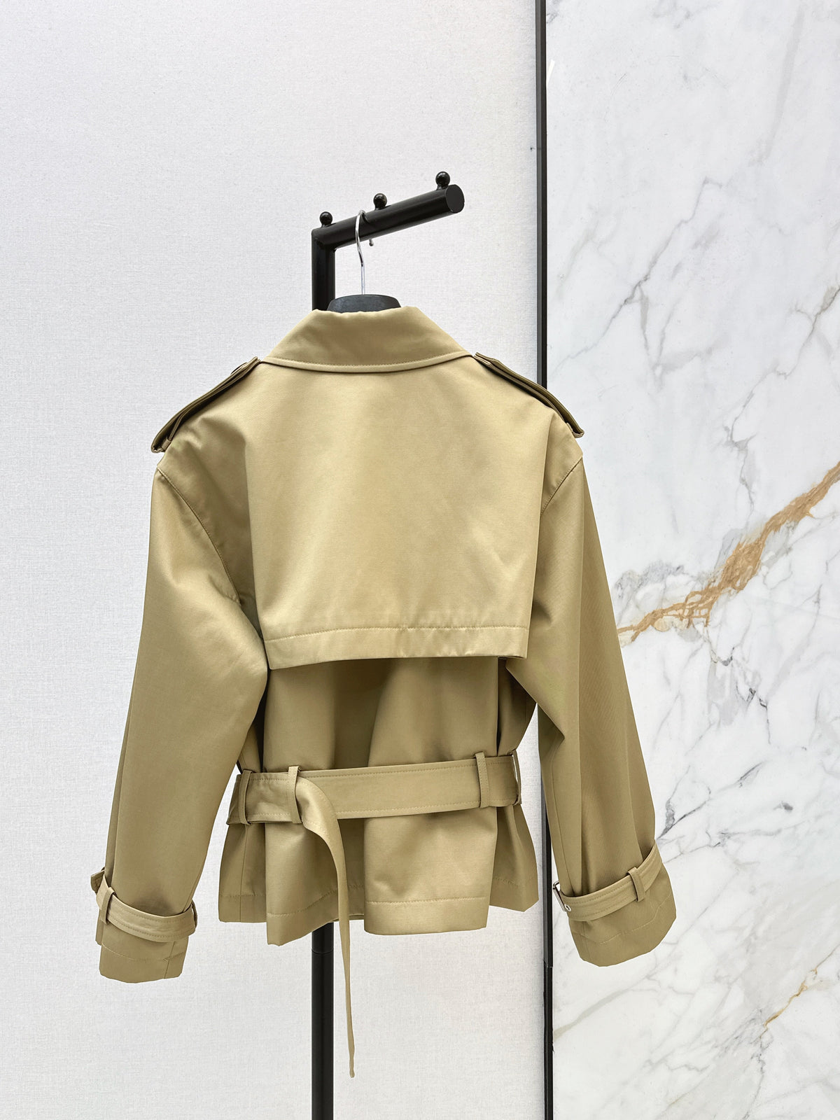 Short trench coat with bee embroidery