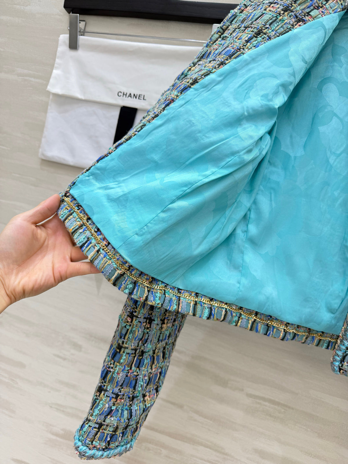 Blue-toned Mixed-color Tweed Jacket