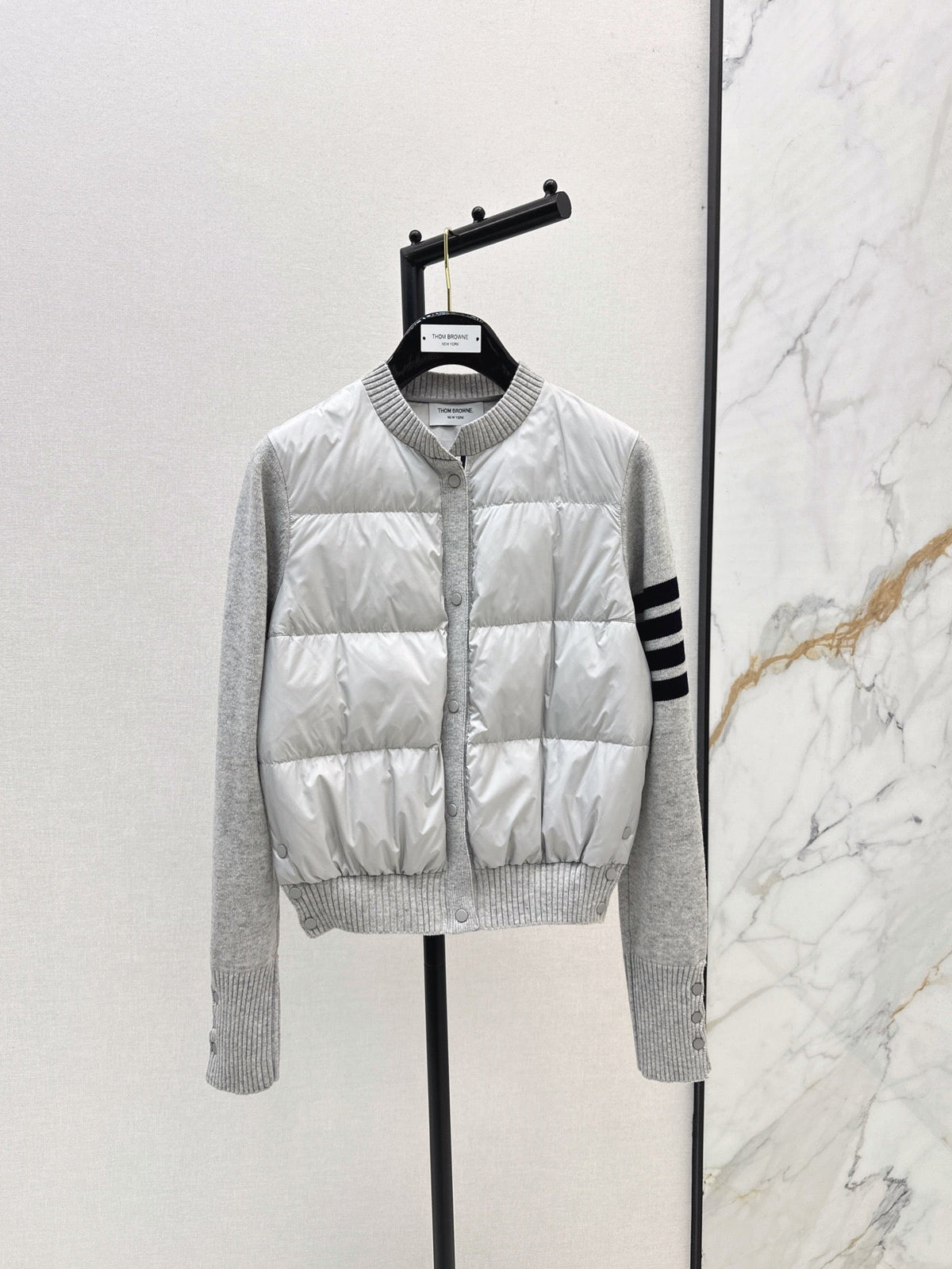 Thom Browne/26 Early Autumn Latest Short Down Jacket with Collar