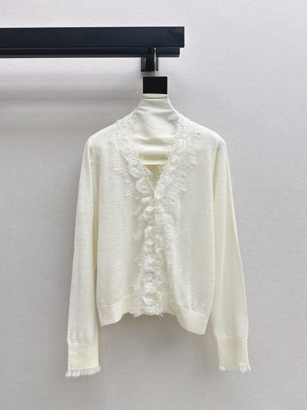 26 Fall/Winter Latest Lace Patchwork Cardigan