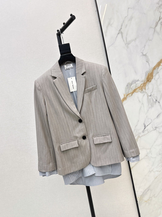 26Latest Autumn/Winter "Faux-Layered" Grey Striped Blazer