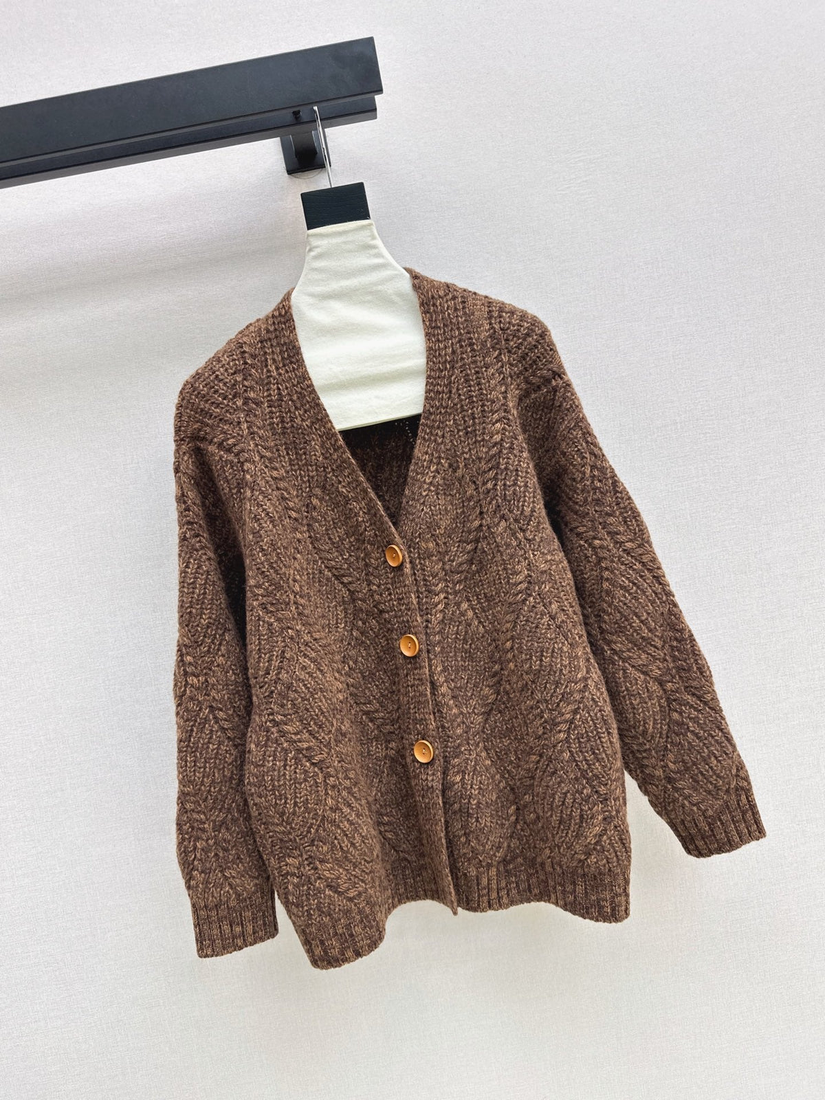 26Latest Autumn/Winter Premium Solid-Color Textured V-Neck Knit Cardigan