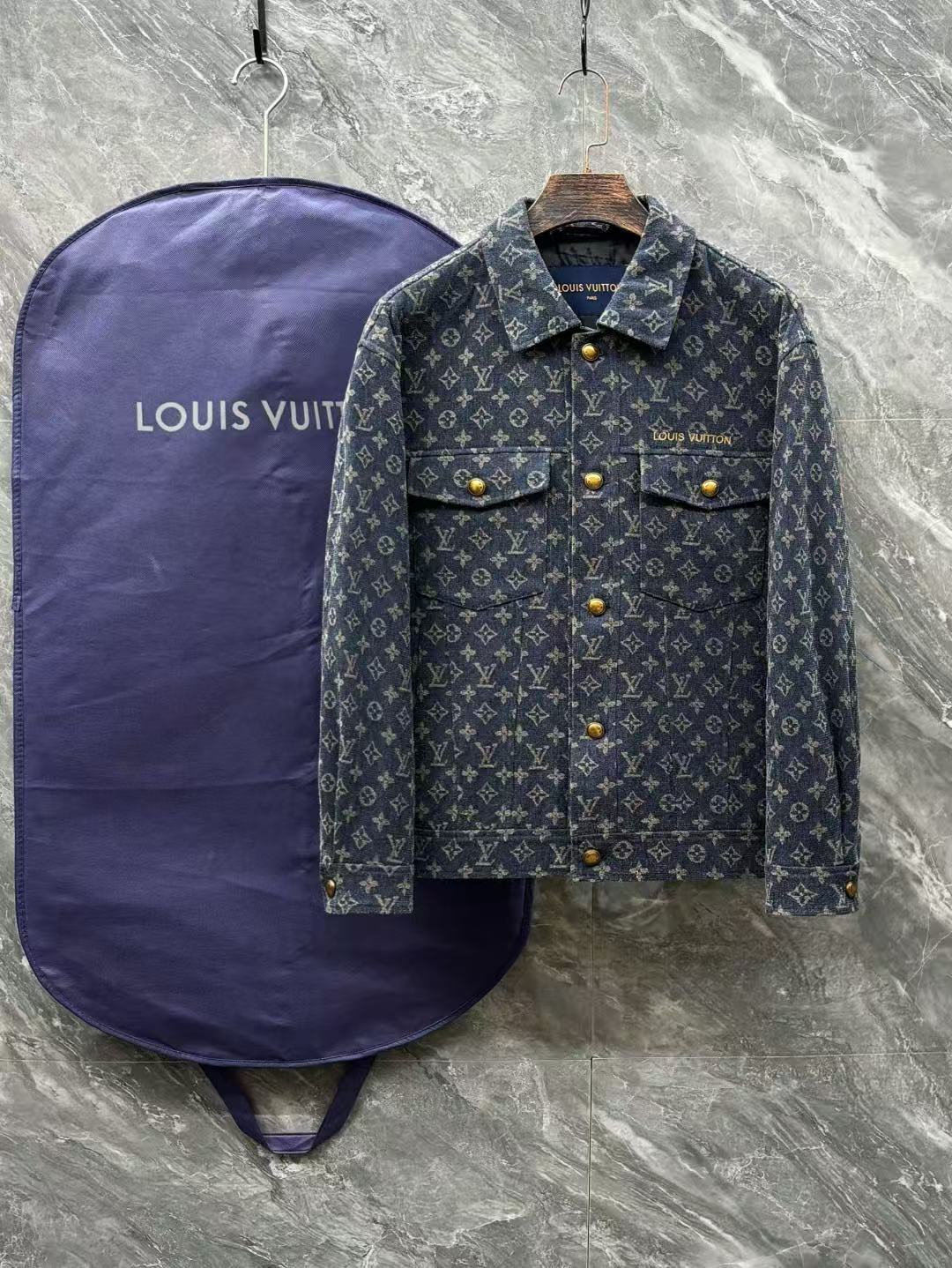Stylish casual jacket