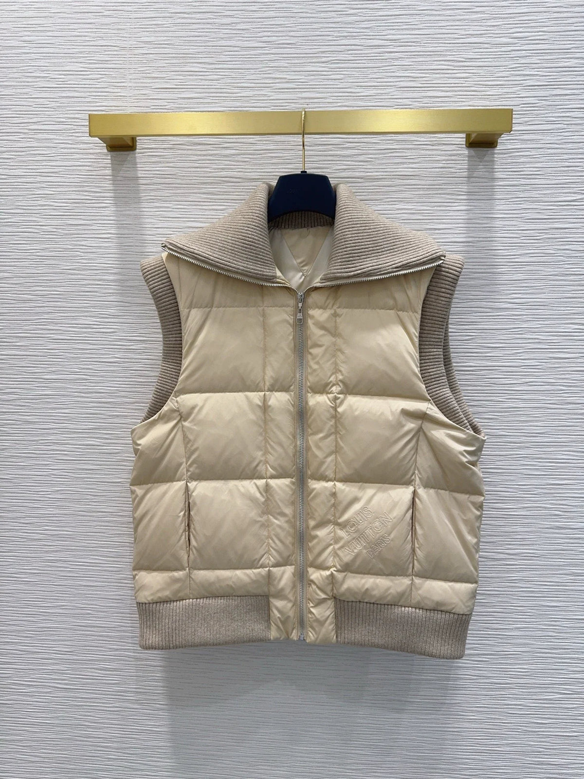 26New Down Vest