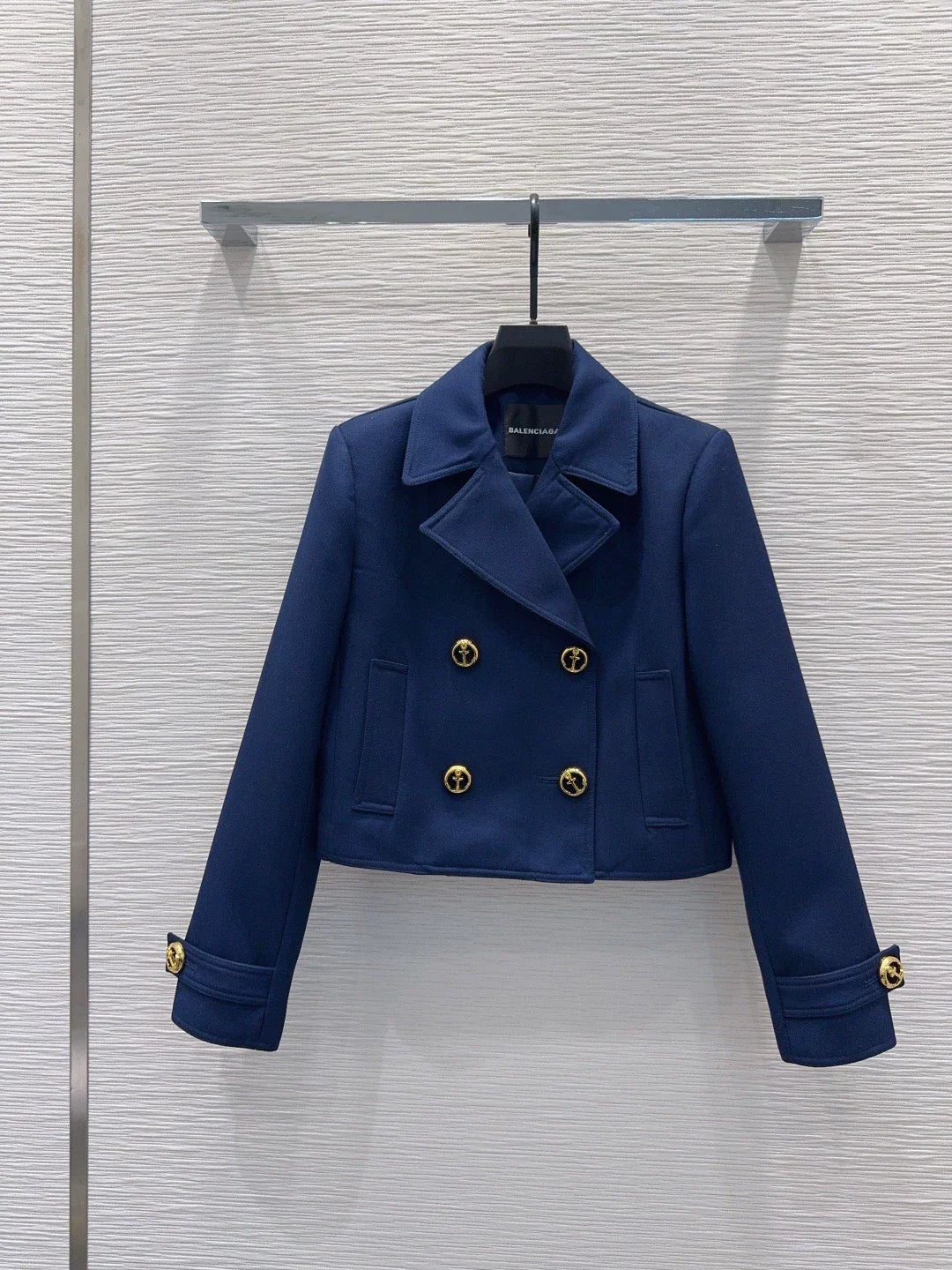 26New Double-Breasted Long-Sleeve Cropped Jacket