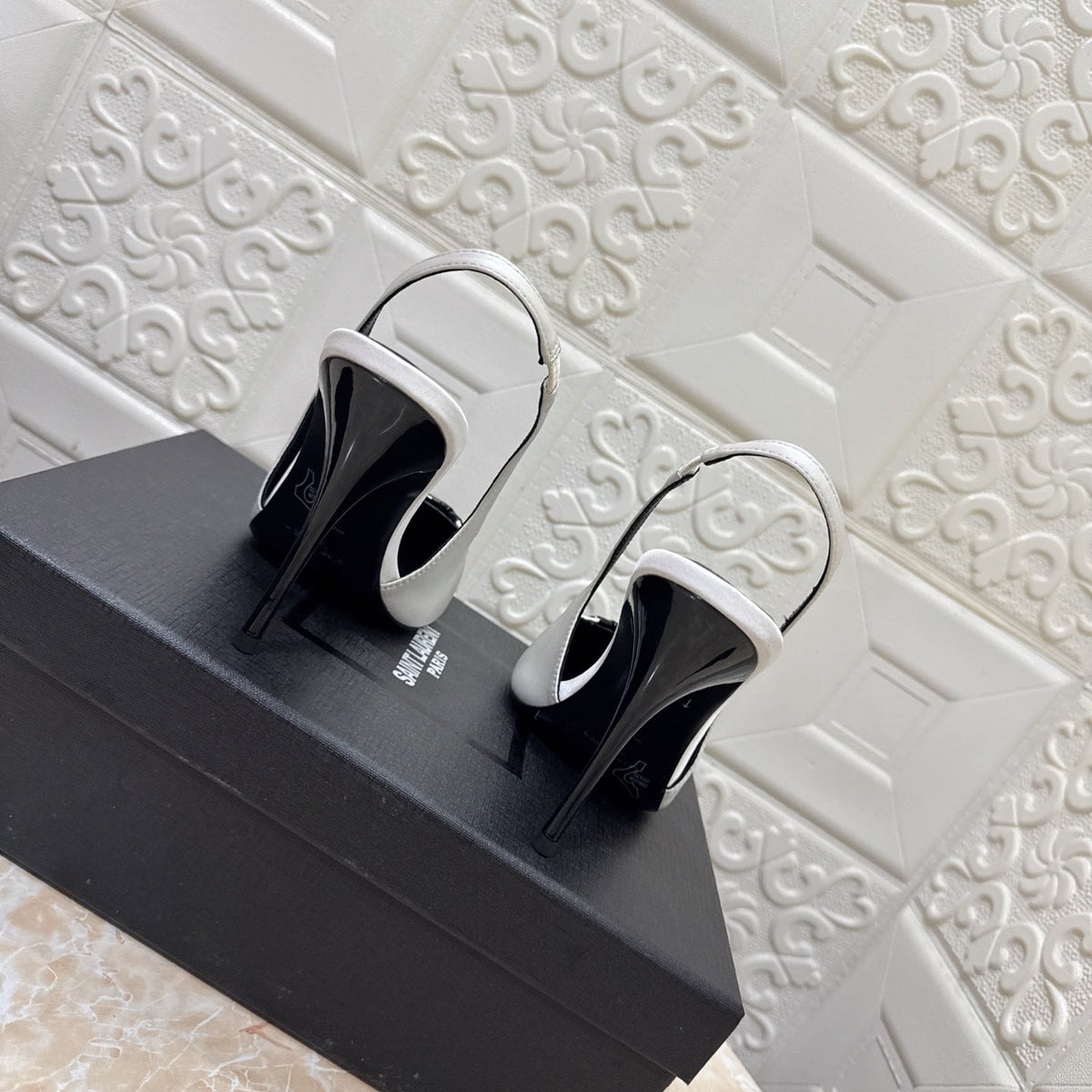 26FW New YSL Logo High Heels π (height: 10.5cm)