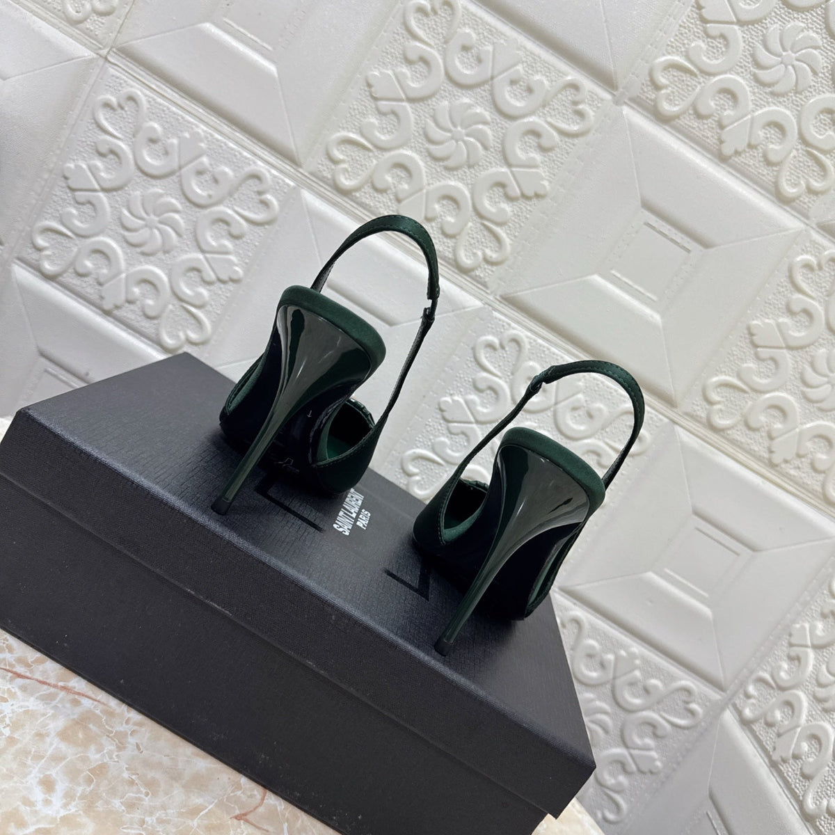 26FW New YSL Logo High Heels π (height: 10.5cm)