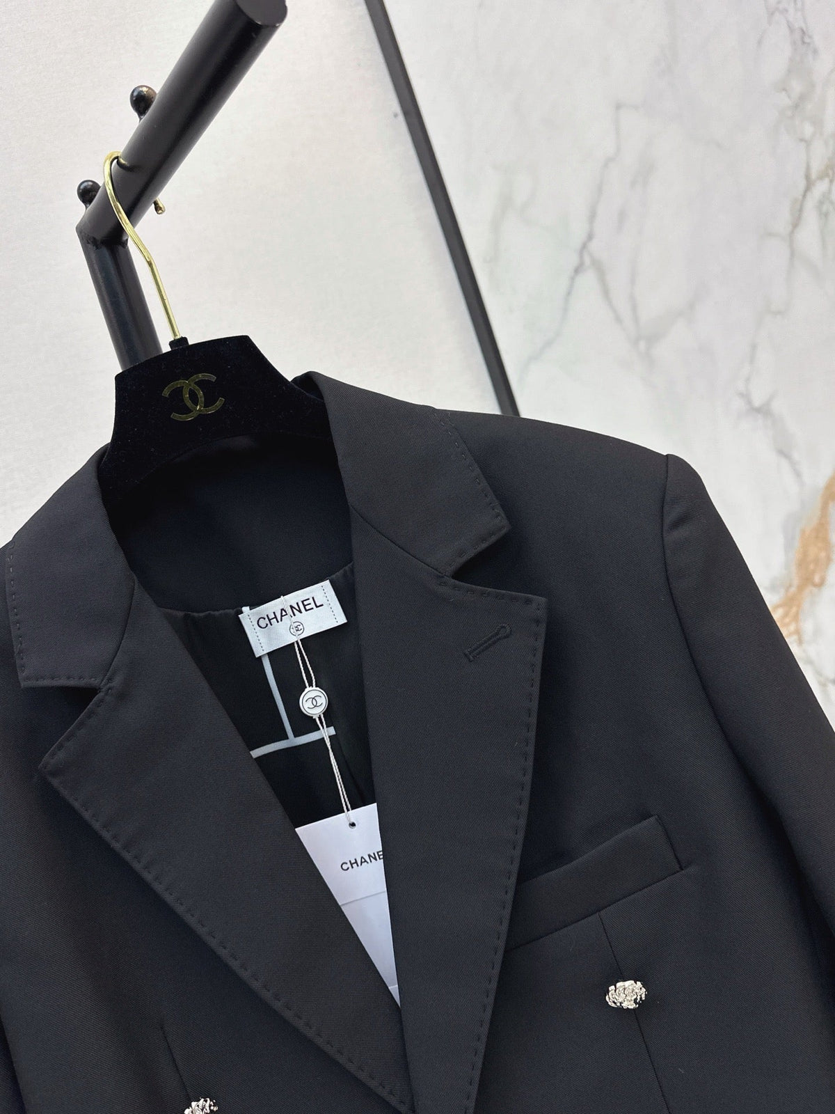 26FW New Runway Style: Versatile Cropped Jacket 🖤