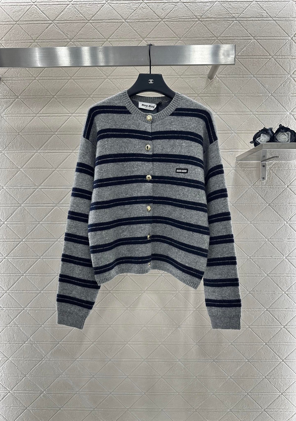 Striped knitted long-sleeved cardigan