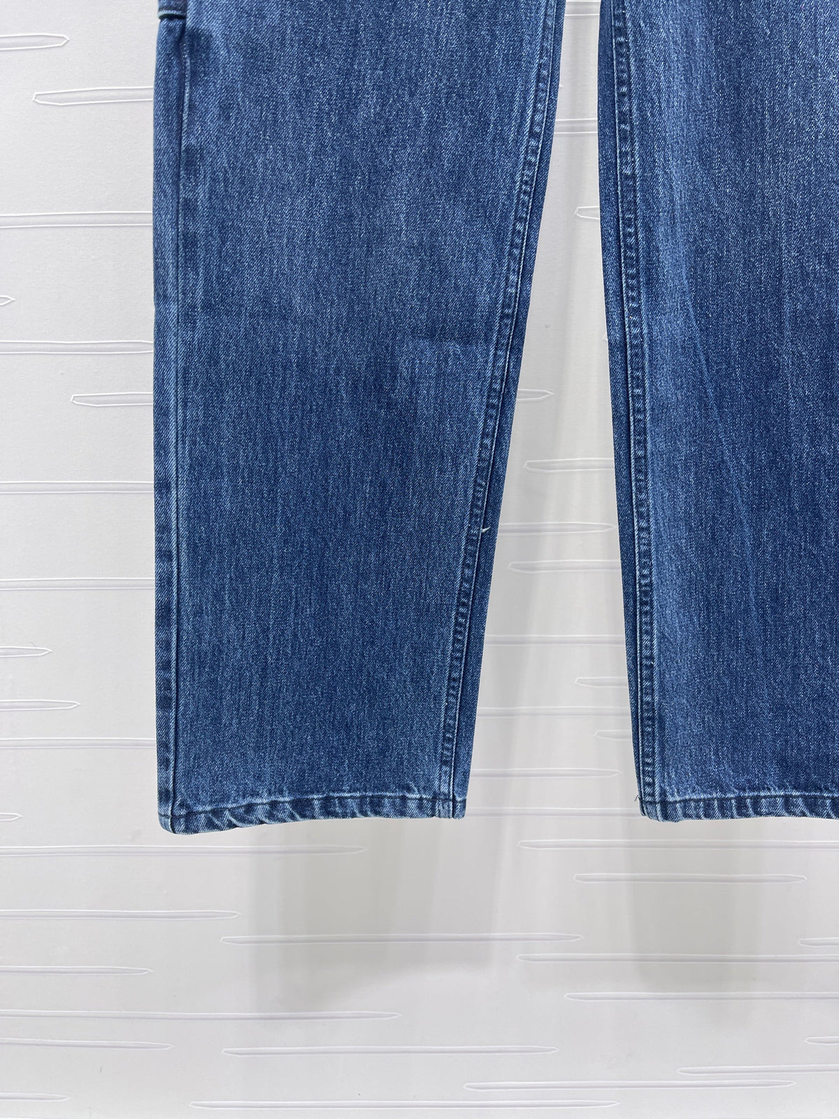 Vintage-style high-waisted jeans