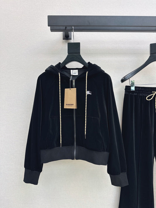26Latest Heavyweight Velvet Casual Set for Autumn/Winter