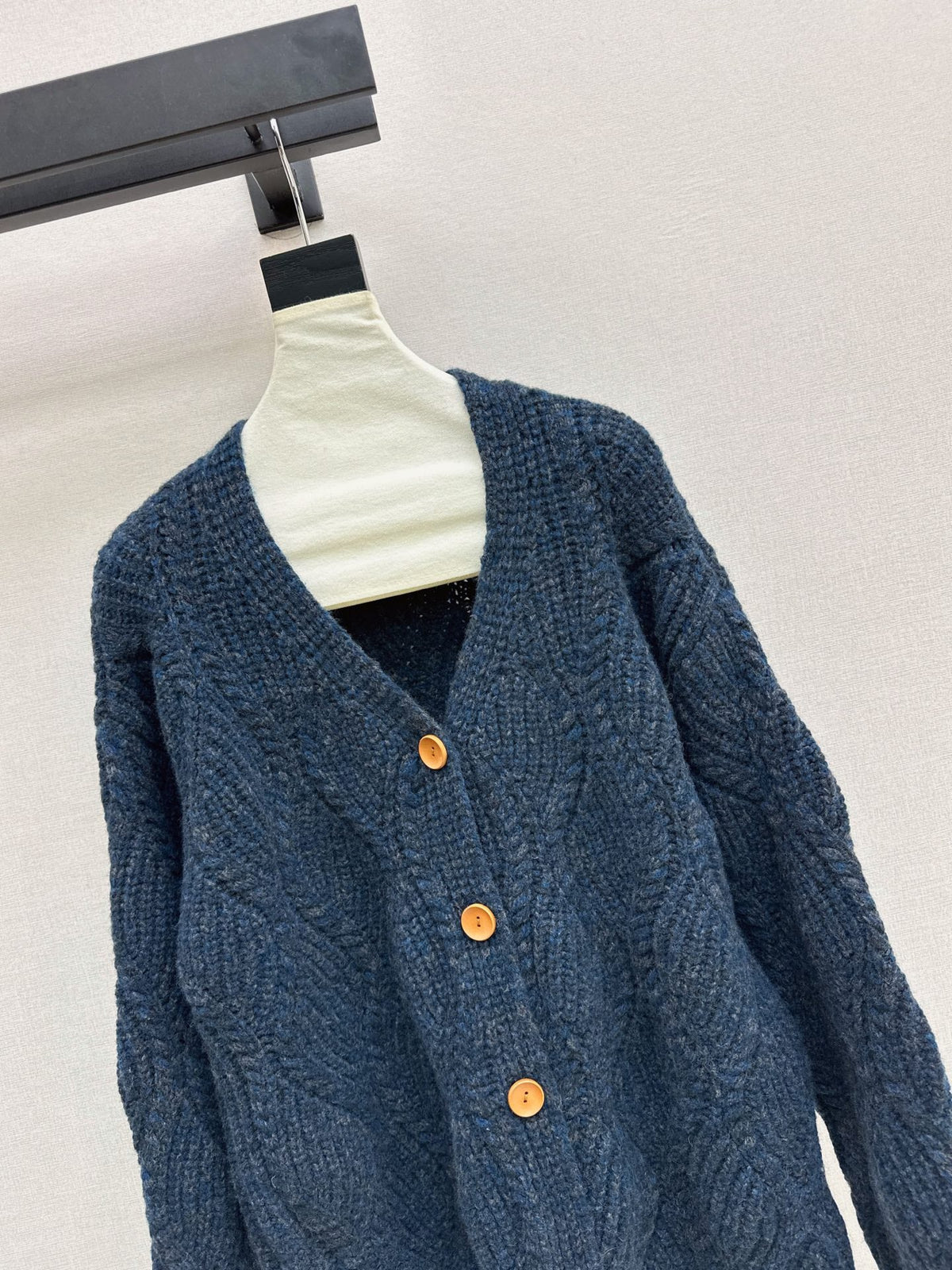 26Latest Autumn/Winter Premium Solid-Color Textured V-Neck Knit Cardigan
