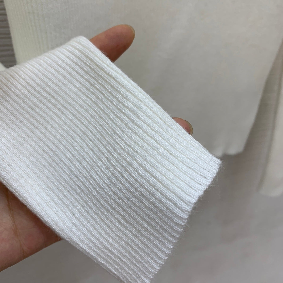 26New Season Long-Sleeve Knit Base Layer