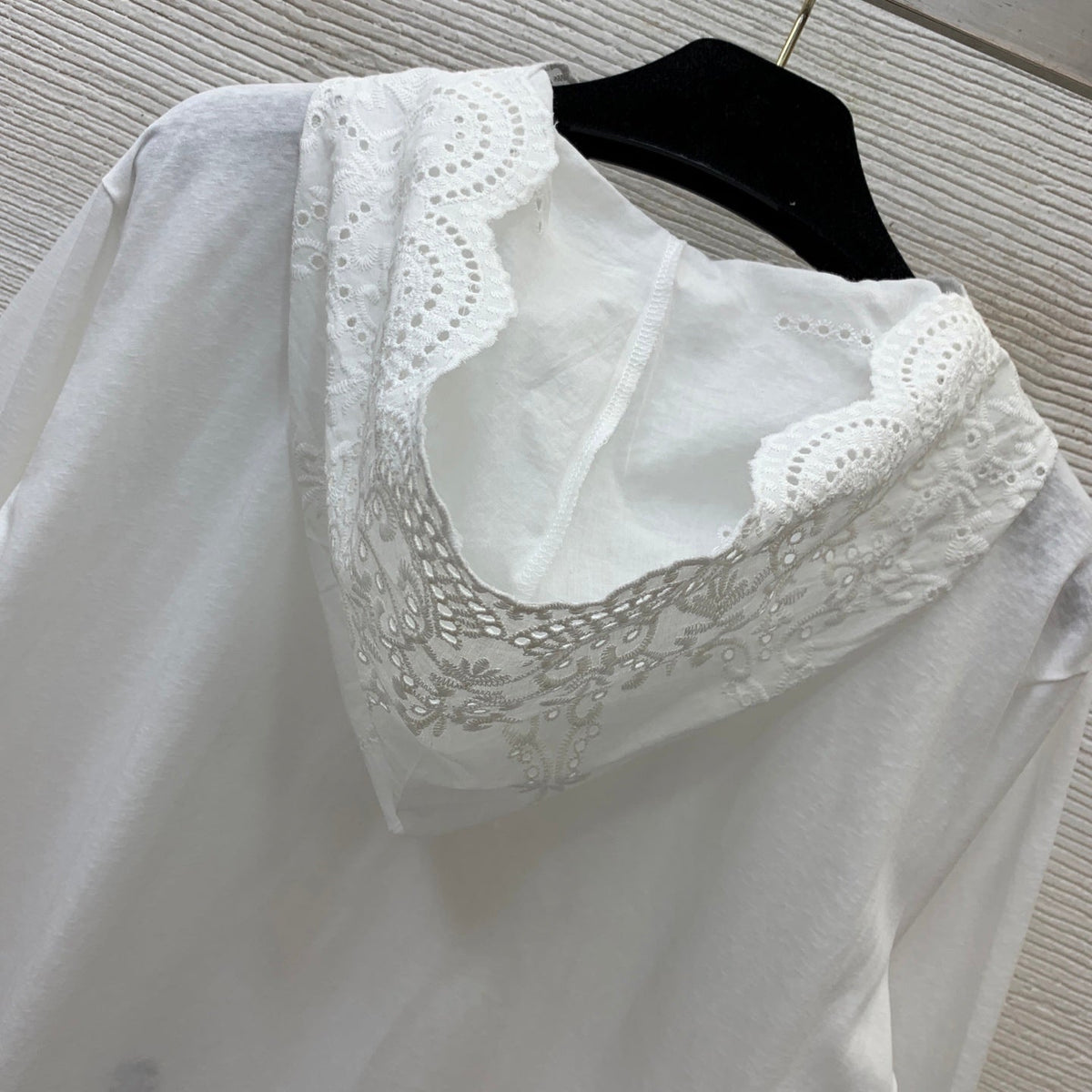 26New Hooded Long-Sleeve Loose-Fit Top