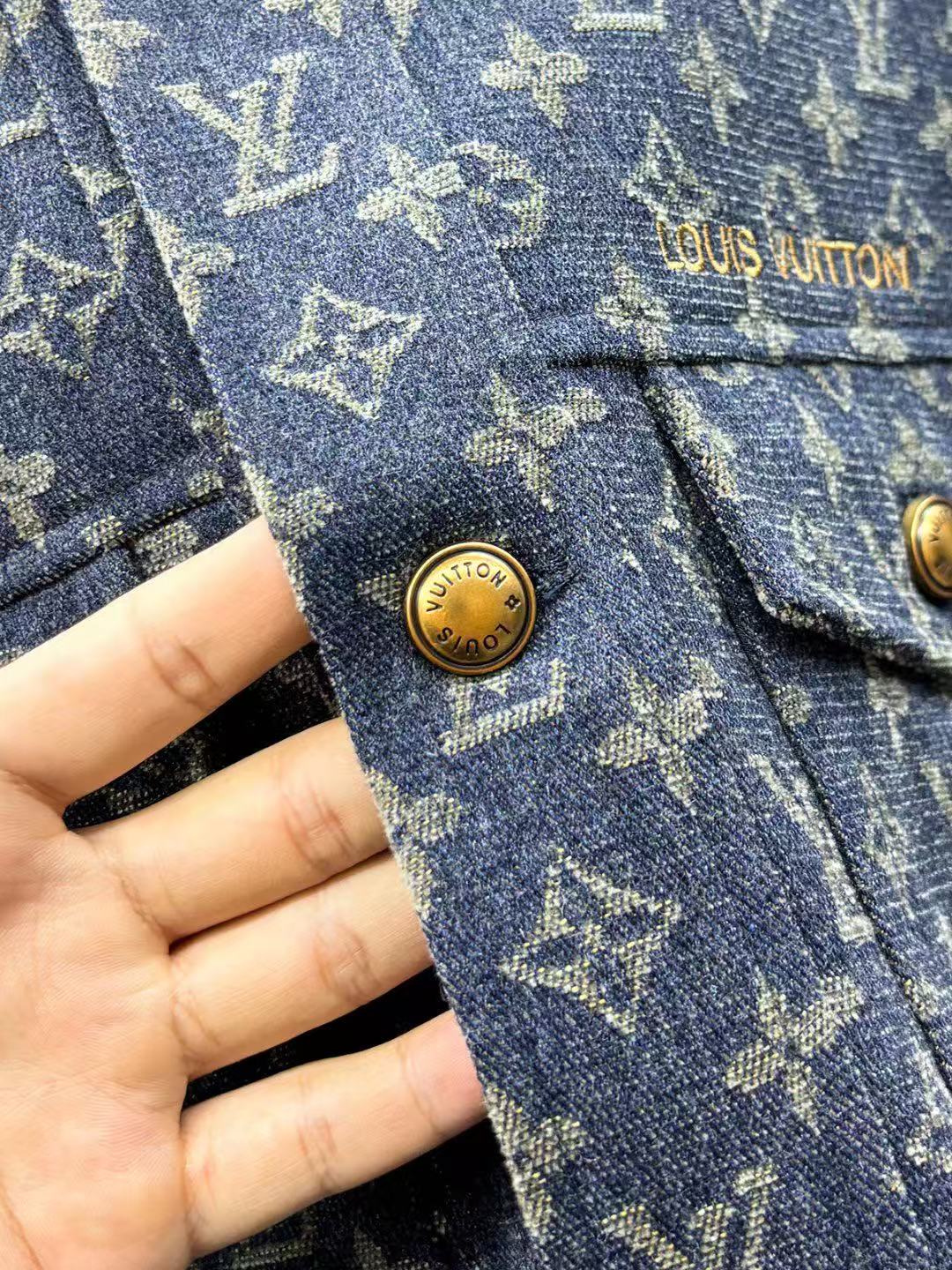 Stylish casual jacket