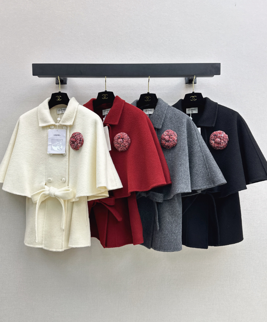 26Latest Autumn/Winter Double-Faced Wool-Blend Cropped Cape Coat