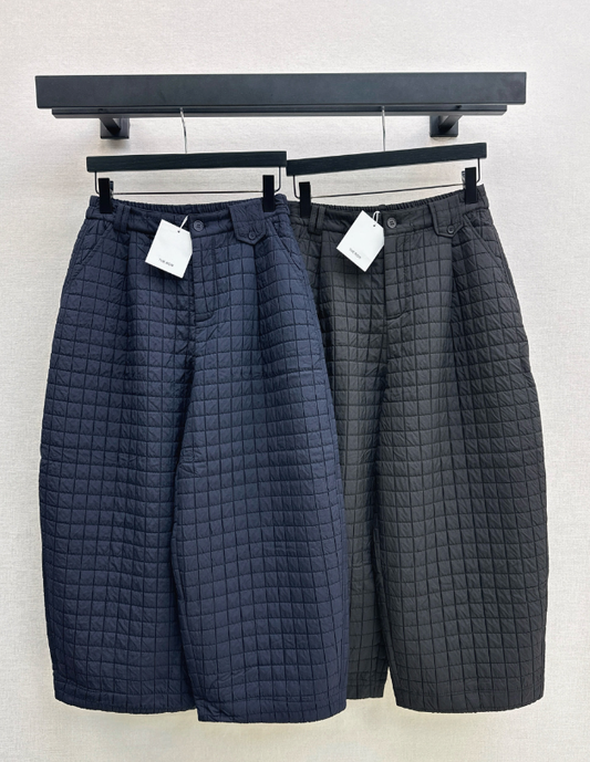 26Latest Autumn/Winter Quilted Plaid Cropped Padded Trousers