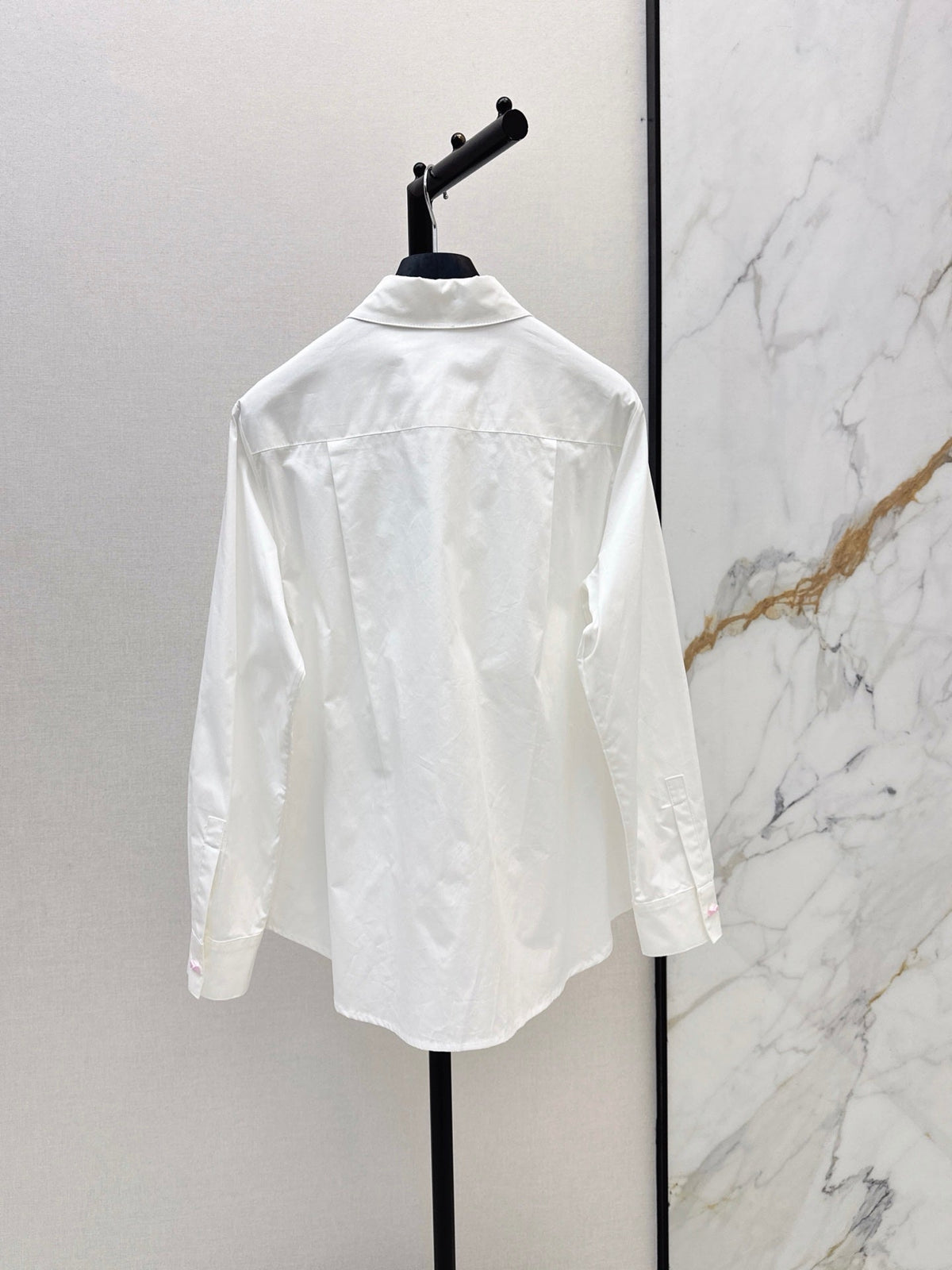 26FW New White Long-Sleeve Shirt 🤍